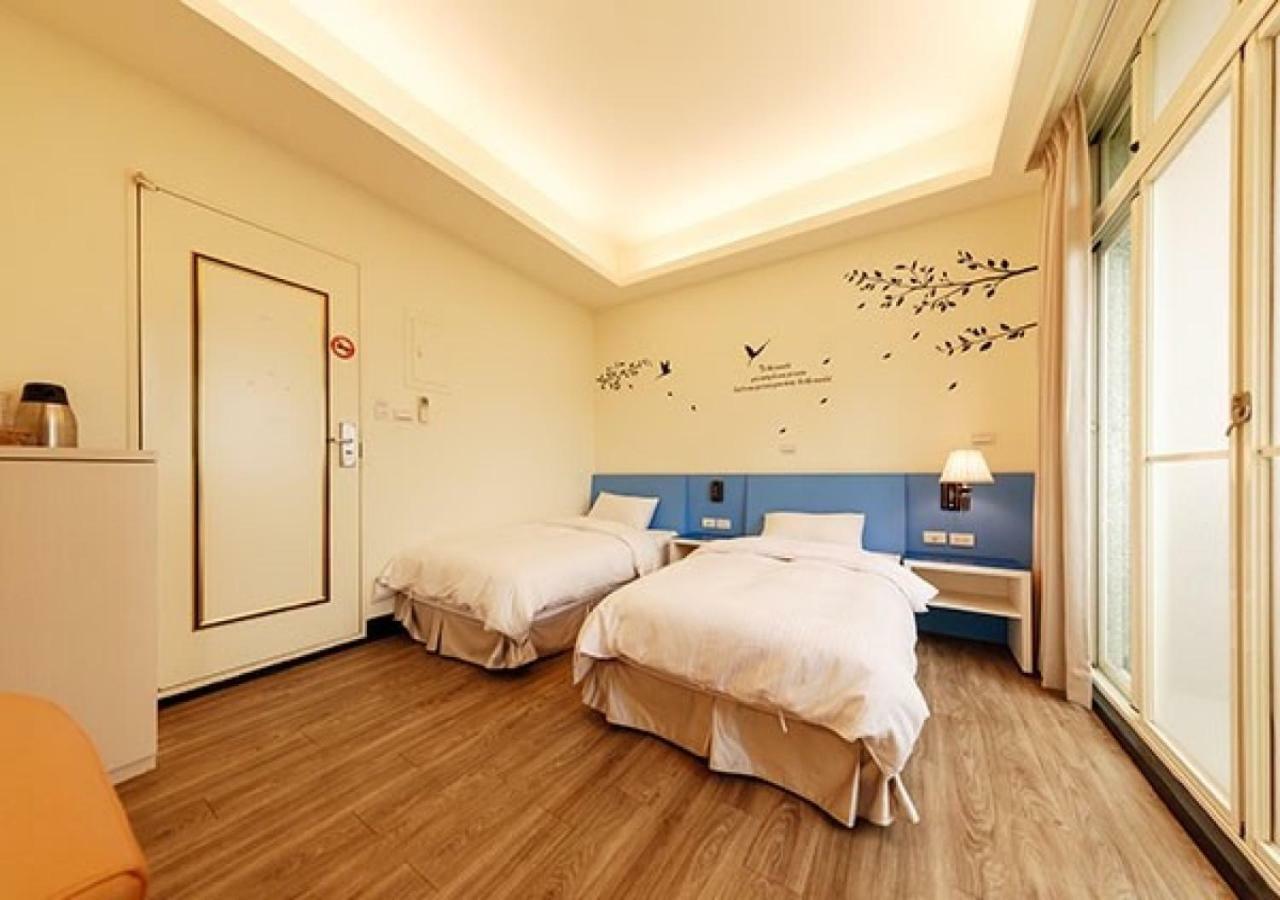 Backpacker B&B Jinning Bagian luar foto