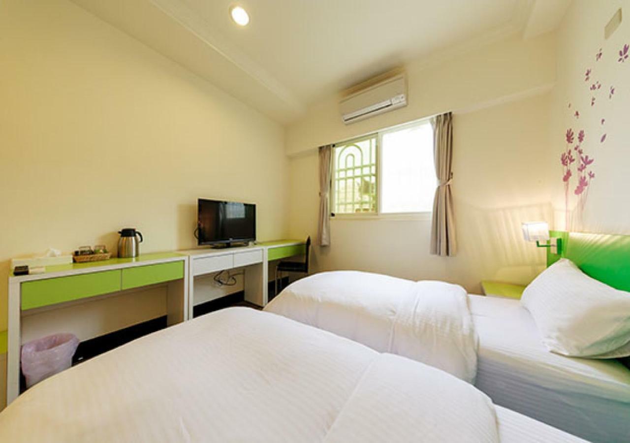 Backpacker B&B Jinning Bagian luar foto